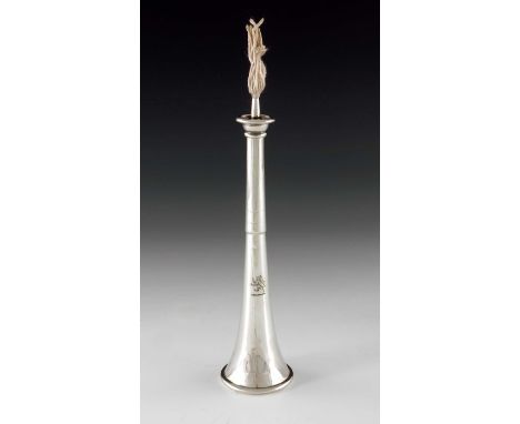 A George V novelty silver cigar table lighter, Grey and Co., Chester 1923, modelled as a hunting horn, 20.5cm high, 3.73ozt