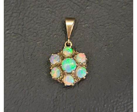 OPAL CLUSTER PENDANTin nine carat gold, 1.9cm high including suspension loop 