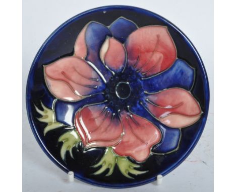 Moorcroft - Anemone - A vintage mid 20th century circa, 1930's Moorcroft pottery pin dish in the Anemone pattern with cobalt 