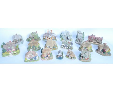 A collection of vintage 20th century Lilliput Lane sculpture figurines to include&nbsp; Ullswater Boat House, Kerry Lodge, Co