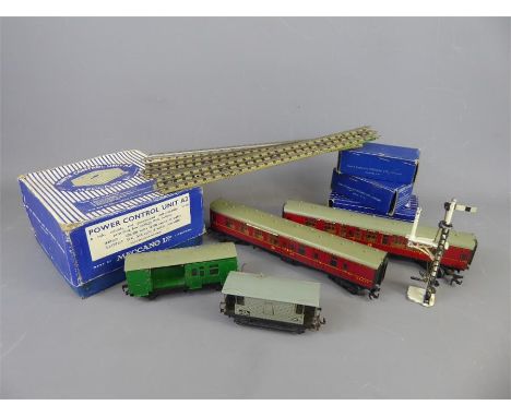 A Collection of Hornby Railway Items, including Dublo three rail track and level crossing, a 6231 Duchess of Atholl Locomotiv