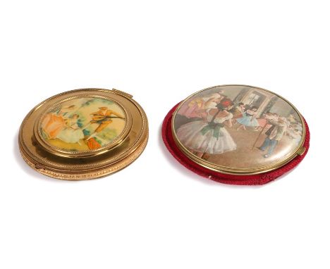 Large compact decorated with an enamelled picture of 'The Music Lesson' by Nicolas Lancret with a second mirror on the back, 