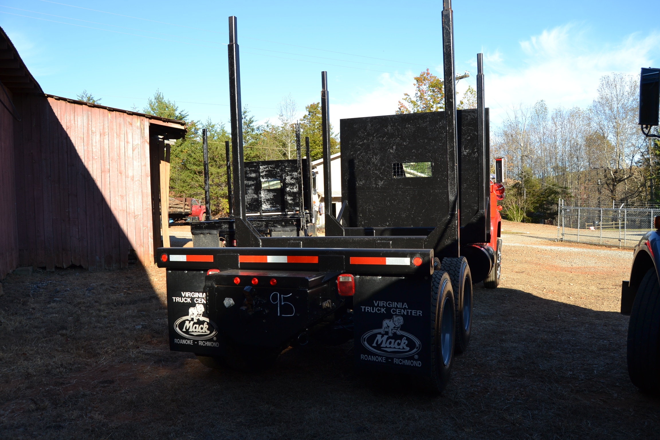 1984 MACK R MODEL TANDEM AXLE LOG TRUCK W/LOG BUNKS; W/300 MACK ENGINE