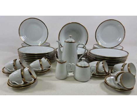 RICHARD GINORI; a porcelain gilt decorated part dinner service comprising twenty-four plates, diameter 25cm, five dishes diam