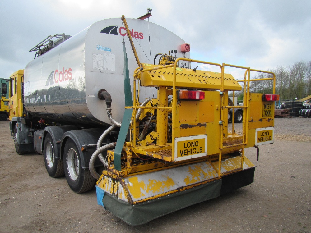 2000 ERF 6x4 Tar Sprayer 13500L Bitumen Tank, Phoenix Variable Width