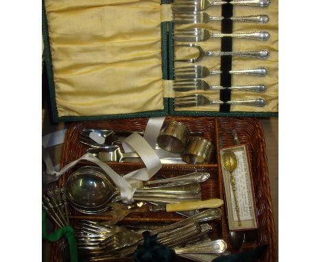 Cased set of dessert forks and a small selection of cutlery including bone handled cake fork, apostle spoons, Replica Of The 