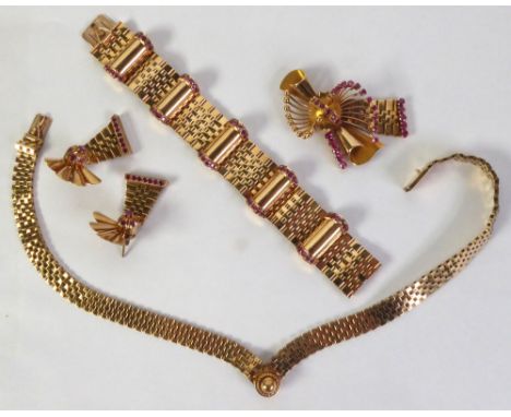 SUITE OF GOOD QUALITY 9CT GOLD RUBY SET JEWELLERY comprising a heavy broad link bracelet set with sixty tiny circular cut rub