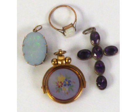 GILT METAL, CHALCEDONY SET SWIVELLING WATCH FOB, also a veneered opal gilt metal mounted PENDANT, a metal and amethyst colour