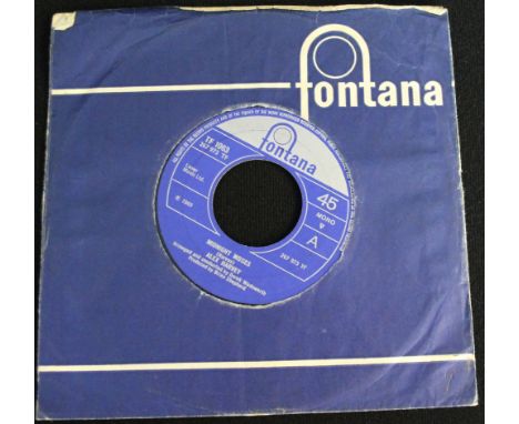 ALEX HARVEY - MIDNIGHT ROSES - A quality slice of Freakbeat mod dancer, filled with funky horns! Issued on Fontana in 1969 (T