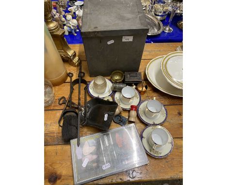 Mixed Lot: Fire tools, Noritaki cups and saucers, various cruet items, box make up set, vintage biscuit tin etc