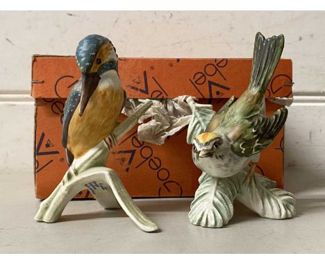 Goebel model kingfisher and fire crest