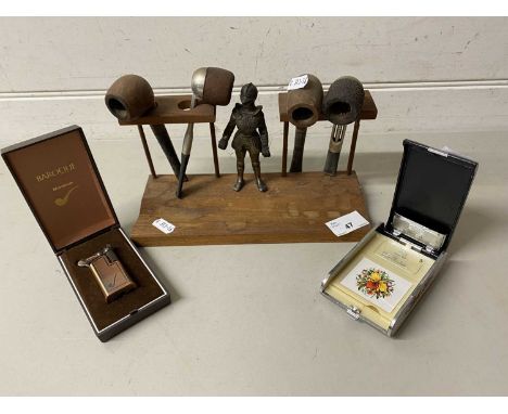 Mixed Lot: Various tobacco pipes with stand, cased Baroque lighter etc