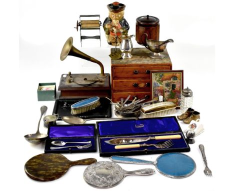 A miscellany of collectibles to include a three-drawer jewellery box (af), two cased sets of EPNS flatware, various other ite