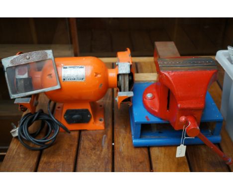 Heavy duty grinder &amp; bench clamp 