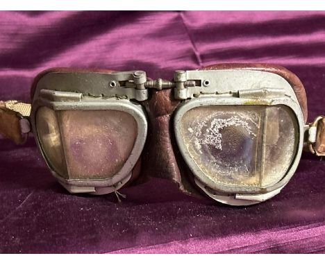 Vintage Stadium motorcycle goggles  / All lots are located at The Barn, Hampstead Farm, Nr Henley on Thames, Oxfordshire, RG9