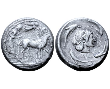 Sicily, Syracuse AR Tetradrachm. Deinomenid Tyranny. Time of Hieron I, circa 480/78-475 BC. Charioteer, holding kentron and r