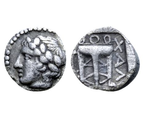 Macedon, Chalkidian League AR Hemiobol. Olynthos, circa 432-348 BC. Laureate head of Apollo left / Tripod; XA?KI?E?N around; 