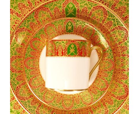 De Lamerie Fine Bone China heavily gilded Special Commission for His Majesty The Sultan of Oman patterned tea &amp; dinner wa