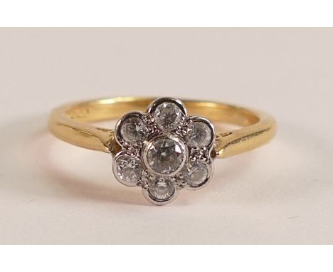 18ct gold seven stone Diamond ring, Daisy setting, size J, 3g.