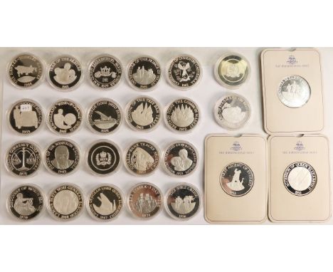 25 x 1977 hallmarked Silver medallions, each weighing 44.9g, appx., a total of around 1122g (25)