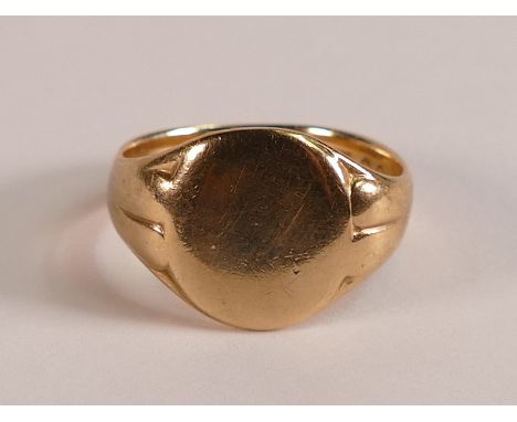 9ct Gold signet ring, hallmarks worn, weight 5.6g.