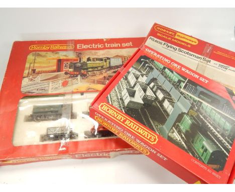 Hornby Railways, comprising OO-gauge scale model operating ore wagon set, Flying Scotsman set and electric train R541 freight