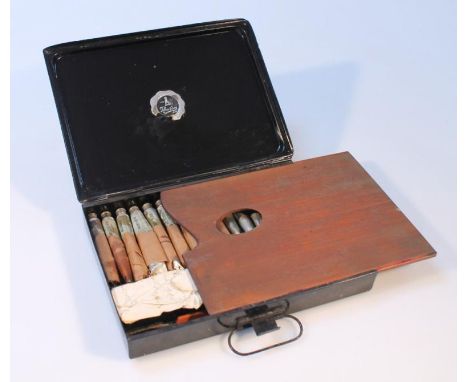 A vintage artist's oil paint set by Reeves and Sons Limited, in a black Japanned tin case with original colours and wooden pa