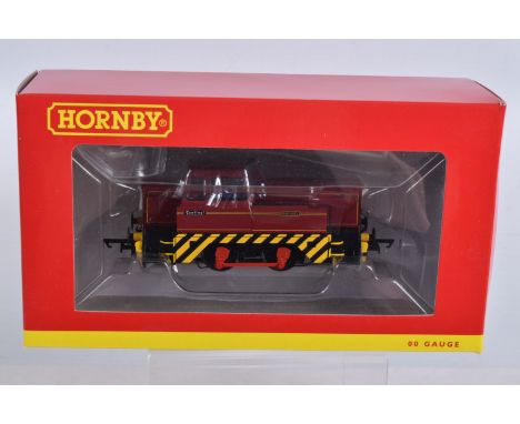 A BOXED OO GAUGE HORNBY MODEL RAILWY SHUNTER, Sentinel 4wDH 'Barabel' in lined maroon, model no. R3354, appears in new condit