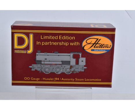 A BOXED OO GAUGE DJ MODELS AUSTERITY STEAM LOCOMOTIVE, 0-6-0ST, no. 8, in NCB Mountain Ash Colliery Lined Green, Very Heavily