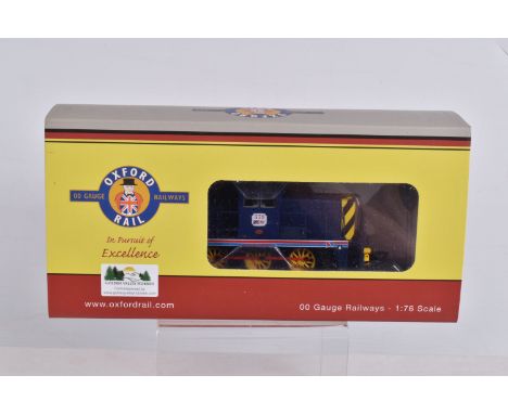 A BOXED OO GAUGE GOLDEN VALLEY HOBBIES OXFORD RAIL MODEL DIESEL SHUNTING LOCOMOTIVE, Janus 0-6-0 in Allied Steel and Wire in 