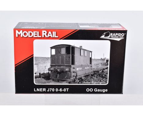 A BOXED OO GAUGE RAPIDO TRAINS INC MODEL RAIL STEAM LOCOMOTIVE, LNER Class J70, no. 7139, model no. MR-210, appears in new co