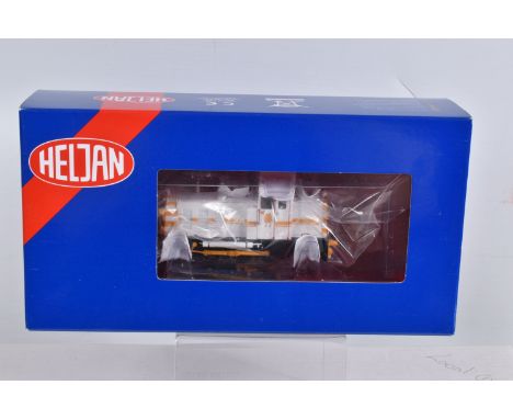 A BOXED OO GAUGE HELJAN MODEL RAILWAY LOCOMOTIVE, Class 07 Shunter, running no. D7003 in British Industrial Sand Livery, mode