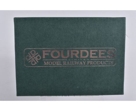 A BOXED OO-9 NARROW GAUGE FOURDEES MODEL RAILWAY LOCOMOTIVE, a Glyn Valley Tramway 'Glyn' in c1890 Lined Green, model no. 41-