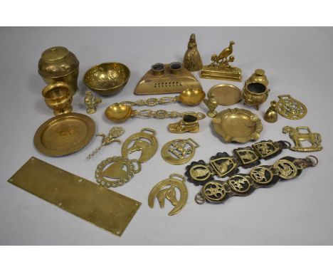 A Collection of Various Brass Items to include Liptons Tea Tea Caddy, Ornaments Etc 