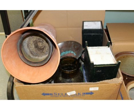 Box of scales, glass vase, stoneware, etc.