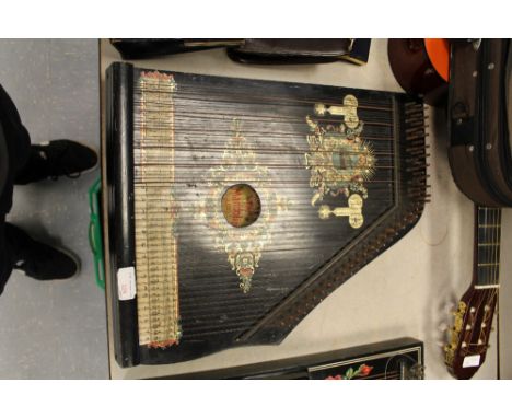 'Mandolin' Harp