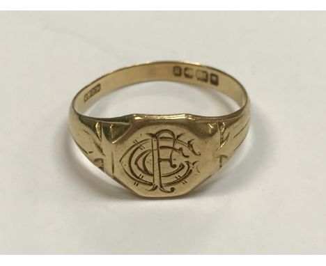 A Victorian 18 carat gold signet ring bearing the initials "CF" of Charles Forbes Leith (Birmingham 1850) approx. 4 g