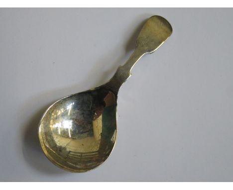 MODERN HALLMARKED SILVER TEA CADDY SPOON 