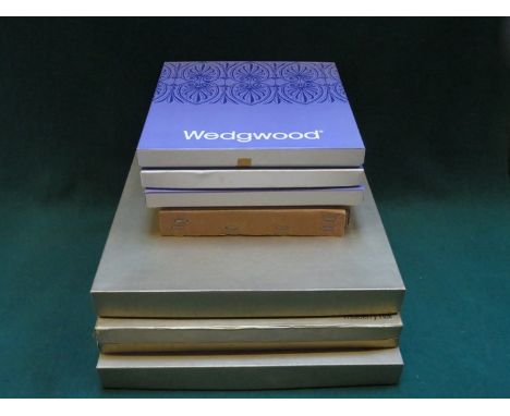 SELECTION OF SEVEN VARIOUS BOXED WEDGWOOD CERAMIC COLLECTORS PLATES