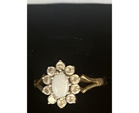 9ct gold ring set with Opal &amp; cz stones Size O 