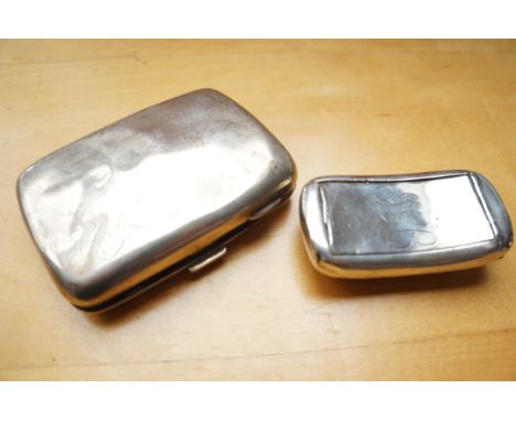Silver cigarette case c1919 together with a white metal curb snuff box ( both bruised ) 