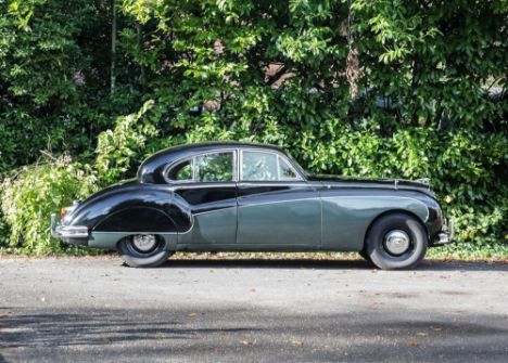 1960 Jaguar Mk. IX Transmission: manualMileage:85648The Jaguar Mk. IX was produced between 1959 and 1961 and replaced the pre
