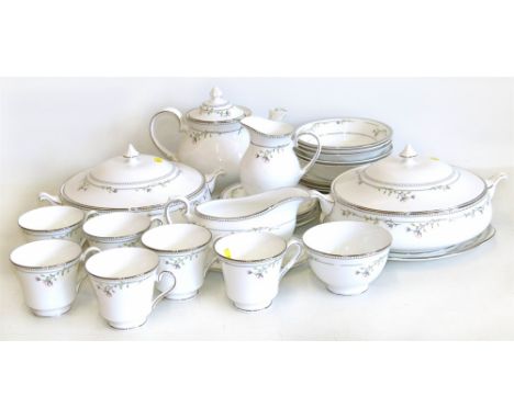 Royal Grafton twenty eight piece Camille pattern tea and dinner serviceCondition reports are not available for the Interiors 