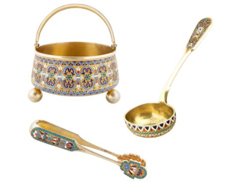 A RUSSIAN GILT AND ENAMEL SUGAR BOWL WITH STRAINER AND TONGS, WORKMASTER GUSTAV KLINGERT, MOSCOW, 1889comprising:a) a sugar b