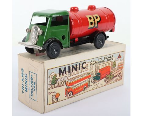 Boxed Tri-ang Minic 15M Short Bonnet BP Petrol Tanker, with working motor, green cab and red tanker with BP transfers to both