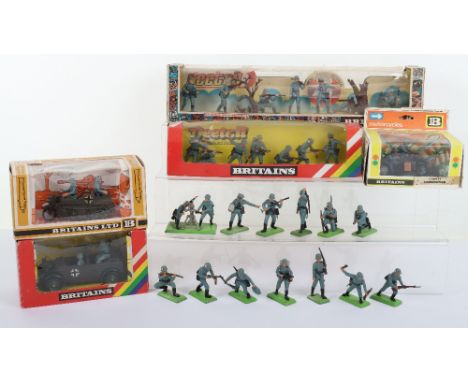Britains  Deetail  German Infantry,  boxed: 7385 German Infantry set of six plastic figures, metal bases, two accessories, al
