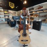 BEAVER CREEK Classic Guitar