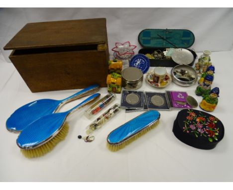 A mixed group of collectables including a quantity of gilt decorated and enamel buttons, miniature cabinet items, commemorati