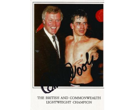 Boxing Carl Crook signed 6x4 colour photo. Carl Crook (born 10 November 1963, in Bolton) is an English former professional li