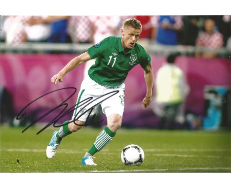 Football Damien Duff 12x8 signed colour photo pictured in action for Republic of Ireland. Damien Anthony Duff (born 2 March 1